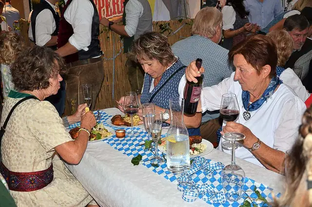 Foto 25 von 100: Sommernachtsfest 2019