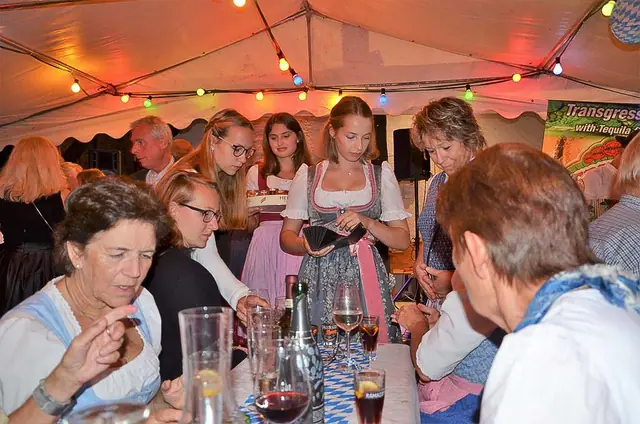 Foto 31 von 100: Sommernachtsfest 2019
